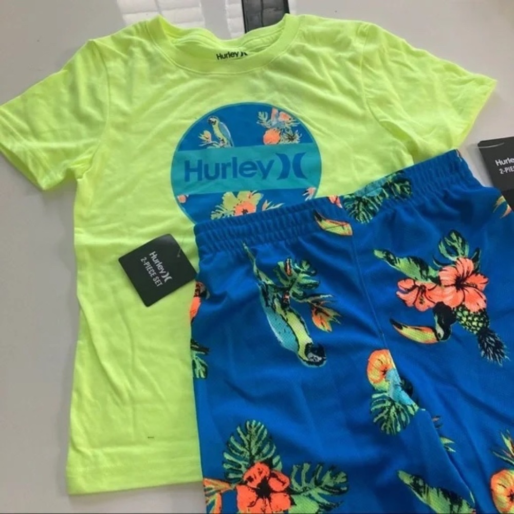 Hurley colorful active shorts top performance outfit 5034 - Picture 2 of 5